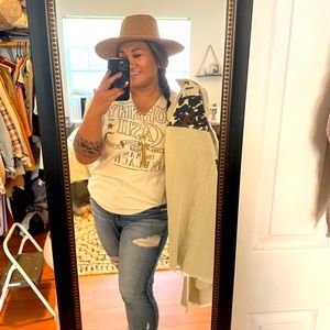 Meet your Posher, Shelby